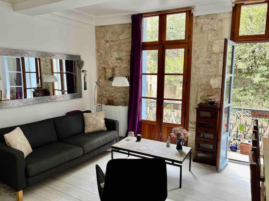 Appartement La Charmante Maison Aux Volets Bleu - *